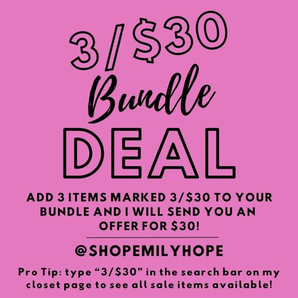 3/$30 PINK Victoria's Secret | Ultimate Unlined Sports Bra Crossed Black Logo XS - Picture 2 of 5